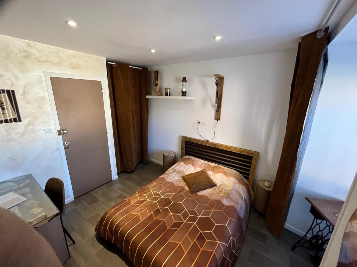 Chambres D'Hotes A La Forge Du Coglais La Selle-en-Cogles Екстериор снимка