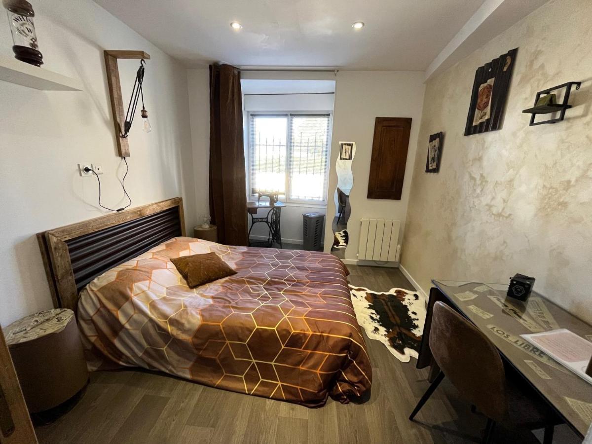 Chambres D'Hotes A La Forge Du Coglais La Selle-en-Cogles Екстериор снимка